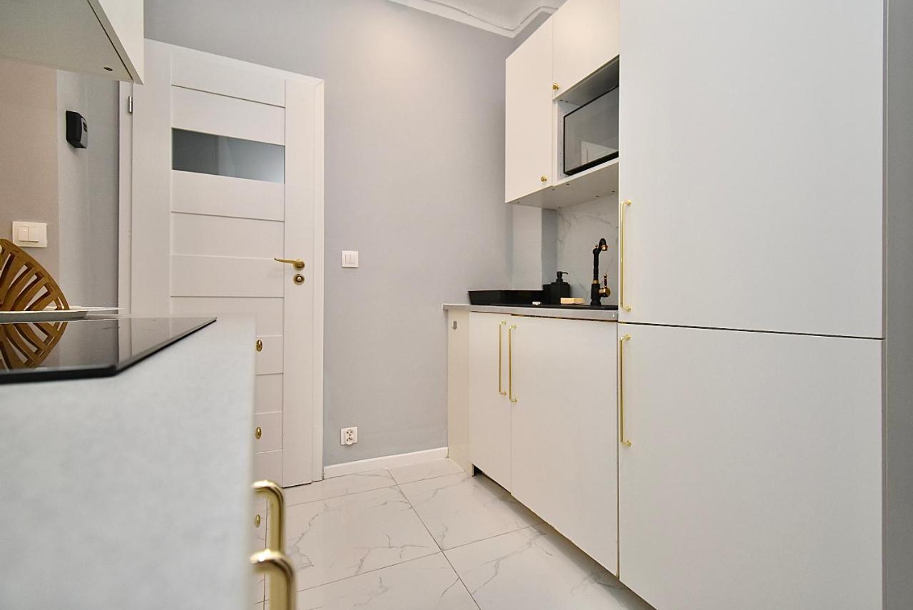 ורשה Rental Apartments Aleja Niepodleglosci מראה חיצוני תמונה