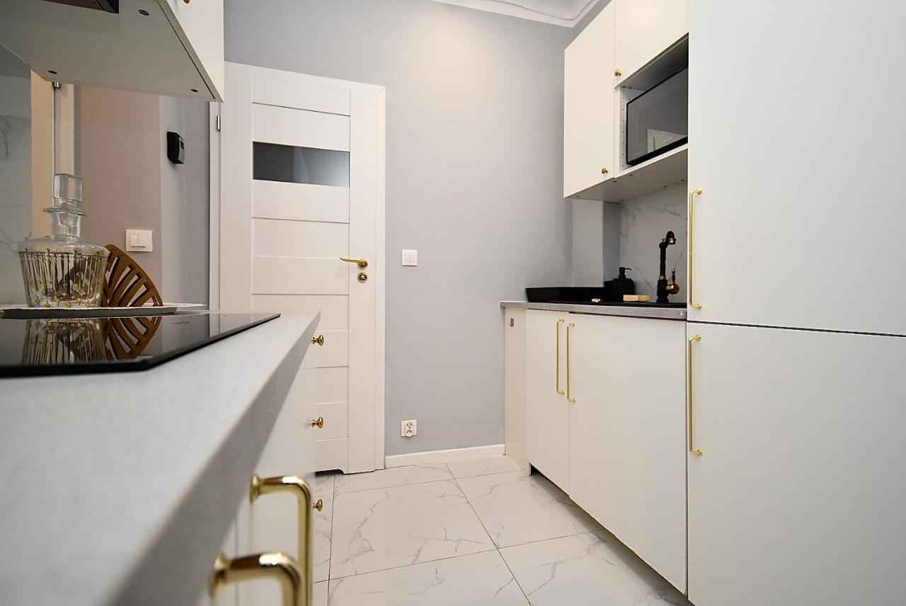 ורשה Rental Apartments Aleja Niepodleglosci מראה חיצוני תמונה